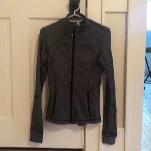 Grey houndstooth pattern lululemon full zip jacket